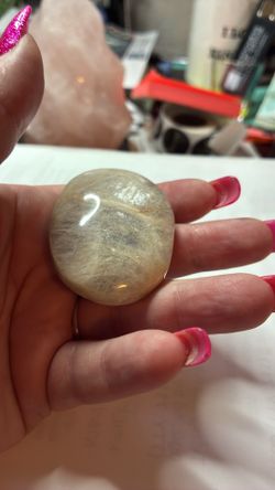 Peach Moonstone palm Stone