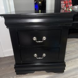 Black Nightstand – Great Condition