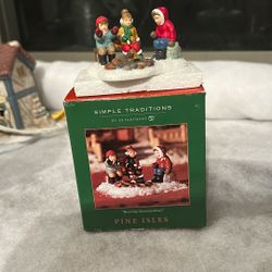 Dept. 56 Pine Isles Figurines