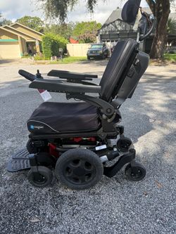 Unused Quickie Power Wheelchair