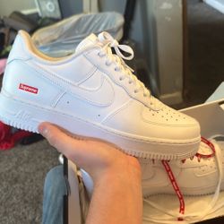 Supreme Nike Air Forces Ones 