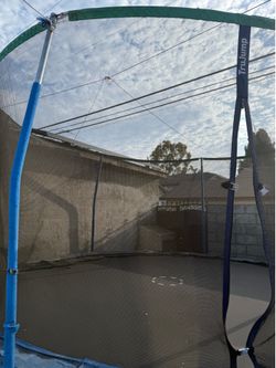 Free trampoline