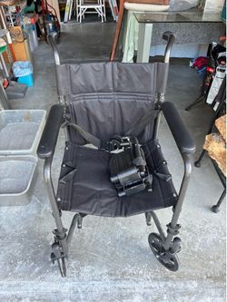 Transporting chair