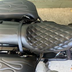 Roland Sands Design Touring Motorcycle Seat