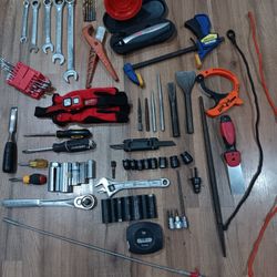 TOOL LOT AND TOOL BAGS 65$
