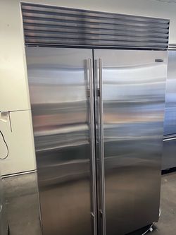 SUB-ZERO 48” BUILT-IN SIDE-BY-SIDE REFRIGERATOR/FREEZER – STAINLESS STEEL