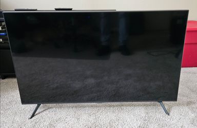 Samsung 43” CU7000 Crystal UHD 4K Smart TV (2023) only 428 Hours