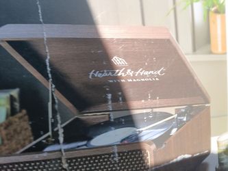 Hearth and hand turntable