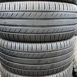 Set Of Tires (4) 285-45-22 Michelin