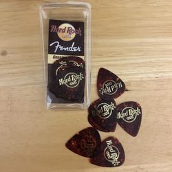 Fender + Hard Rock Cafe Guitar Picks