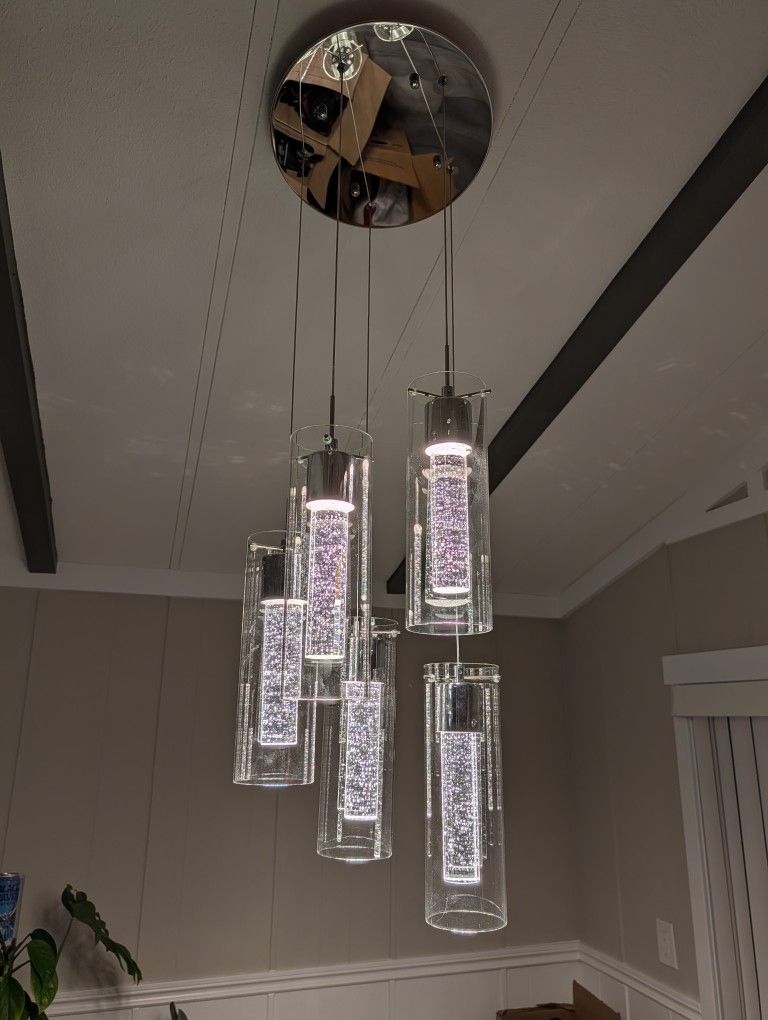 Five Pendant Chandelier 