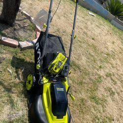 RYOBI ONE+ HP 18V Brushless 16 in. Cordless Battery Walk Behind Push Lawn Mower with (1) 4.0 Ah Batteries and (1) Charger