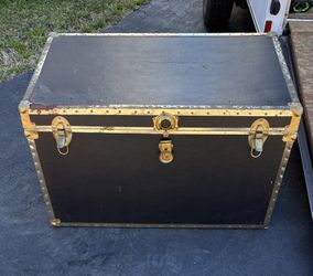 Nice Old Trunk