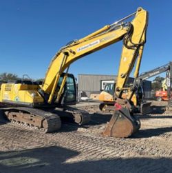 Kobelco SK210 Excavator