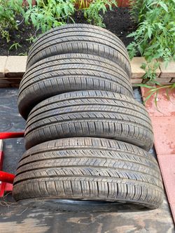 205/65/15 set of four tires like new