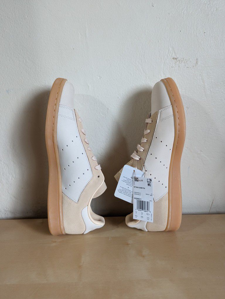 adidas Stan Smith Wonder White Sand Strata Gum Sneakers HQ6831 Men's Size  10.5 for Sale in San Diego, CA - OfferUp