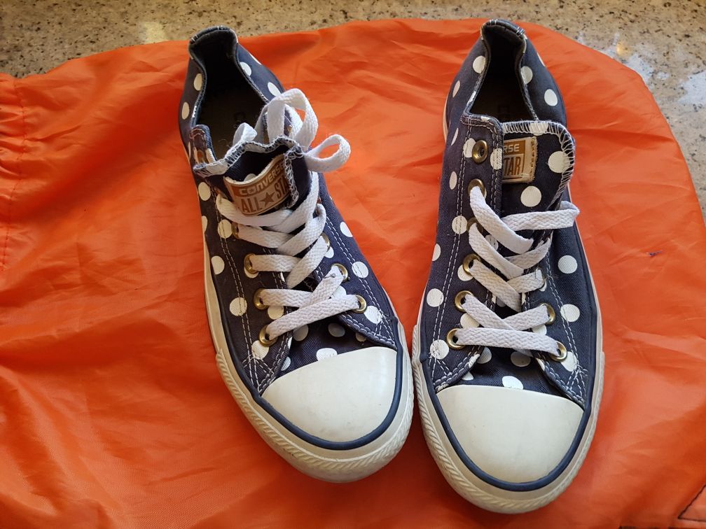 Converse #8 Womens