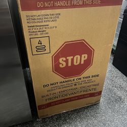 New In Box GE 30” Microwave Oven Combination 