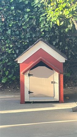 Giant doghouse. Real Shingles.