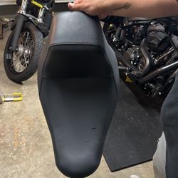 New Solo Harley Seat