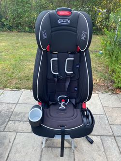Graco car seat, booster seat plus kids stuff