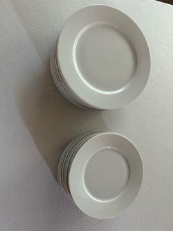 IKEA Plate Set 22 plates total