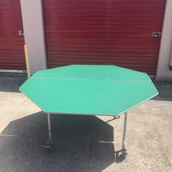 Cafeteria / Banquet Tables - 14 Total
