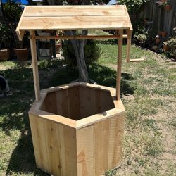 Wood Wishing Well