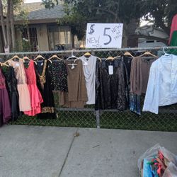 Women’s Clothes 
