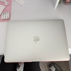 macbook air 2020 
