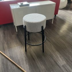 Boucle Counter Stool Round Ivory Black 26”