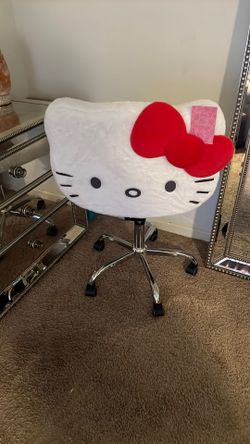 New Hello Kitty Chair