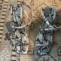 Schutz Heels Size 7.5