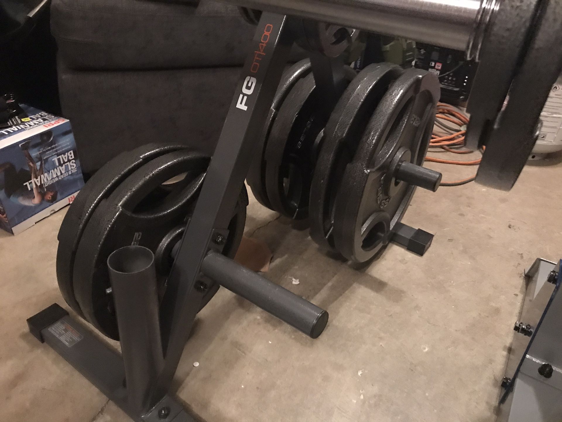 Fitness Gear Pro Olympic Weight Bench with Fitness Gear 300 lb. Olympic