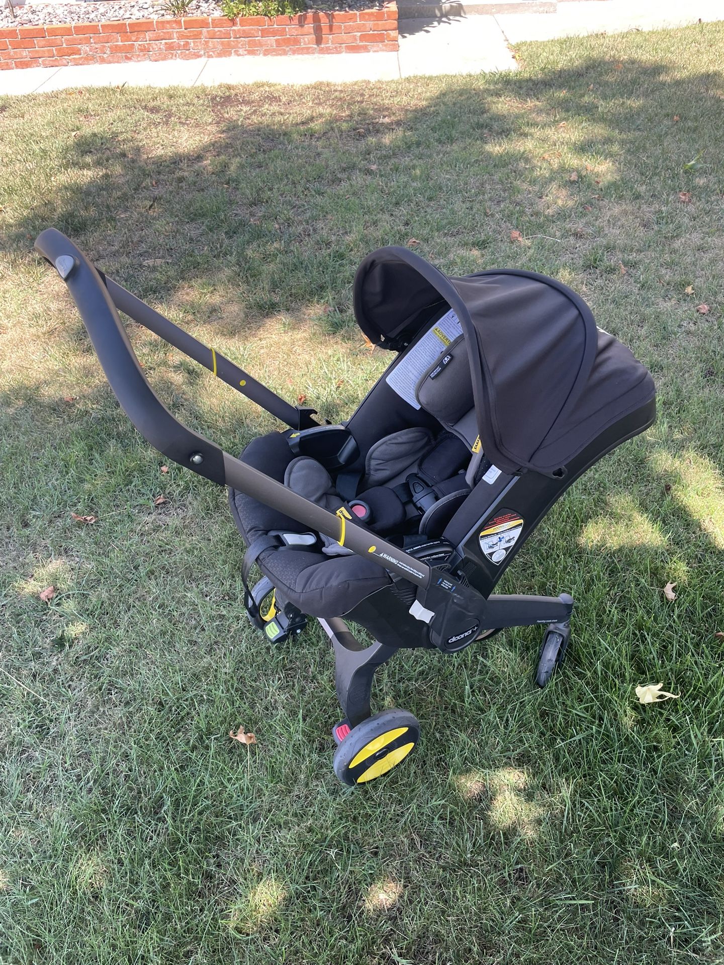 Doona + Car Seat & Stroller