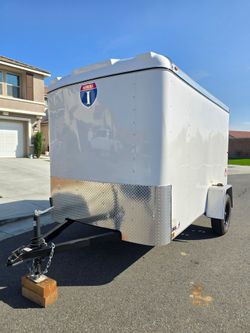 10' Enclosed Cargo Trailer