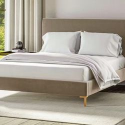 Saatva Queen Size Bed Frame Natural Linen