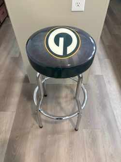 Green Bay Bar Stool