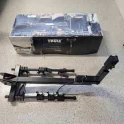 Thule 4 Bike Hitting Post Pro