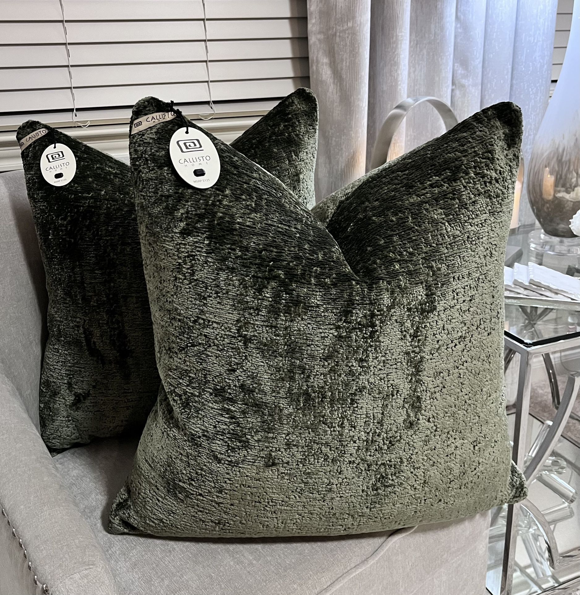 2-NWT CALLISTO HOME CUT VELVET TEXTURE DECORATIVE THROW PILLOWS
