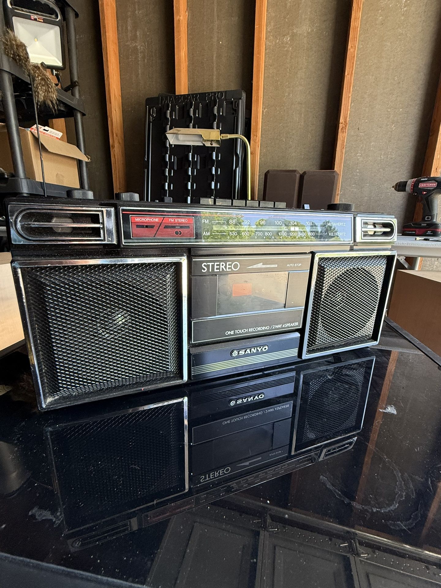 Sanyo Vintage Boombox M9703