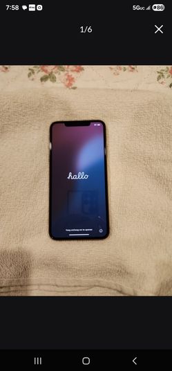 Iphone 11 pro Max color gold  mint  condition unlocked make an offer 256 gb