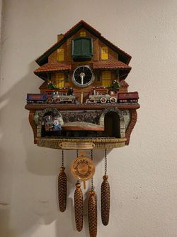 Train cuckoo clock