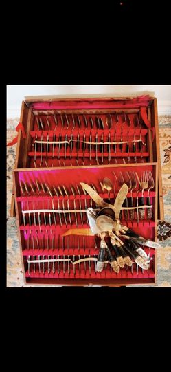Flatware Set (144 pcs)