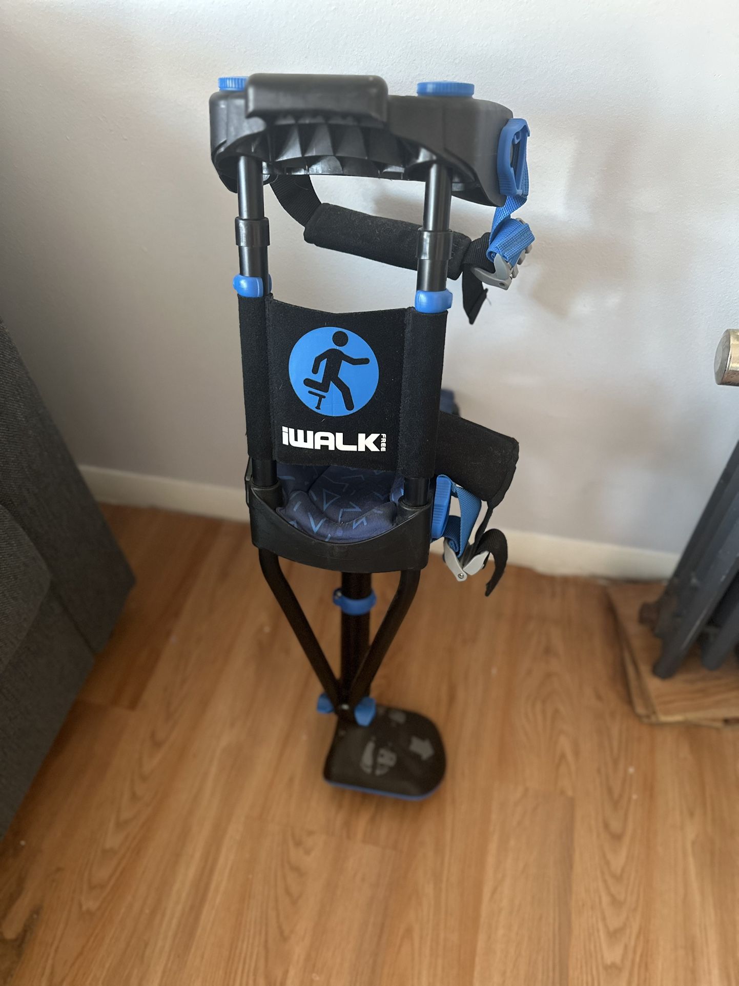 IWalk Knee Crutch