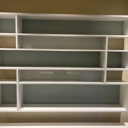 Modern Wall Shelf / Floating Display Shelf – White