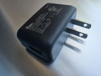 Ktec USB Wall Charger Power Adapter AC Home US Plug Samsung, LG,  iPhone, Lot of 225 Pieces / 1.5 box