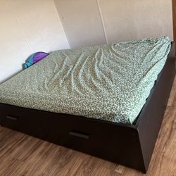 IKEA Queen Bed Frame With Drawers With Mattress 