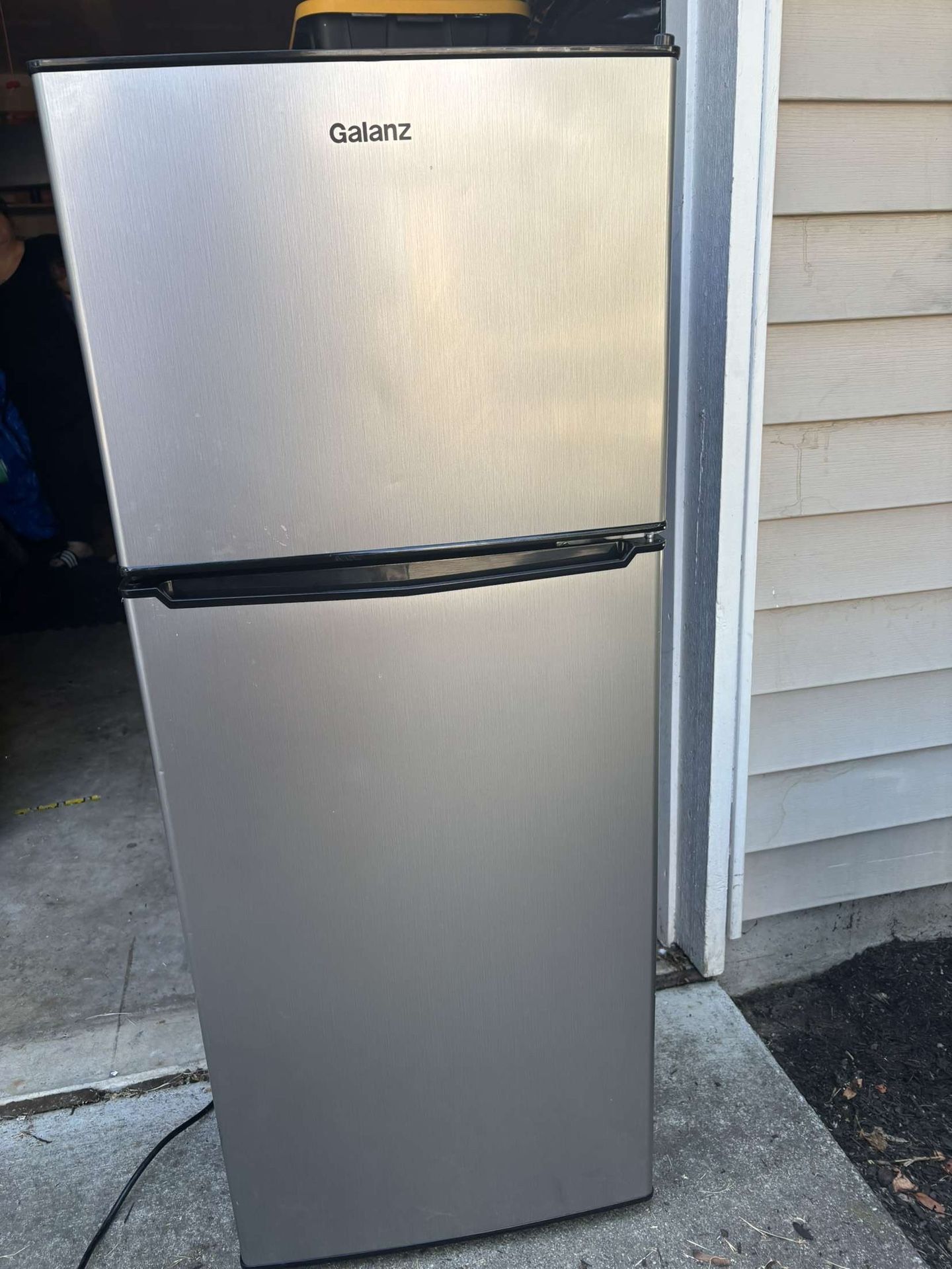 Mini Refrigerator 