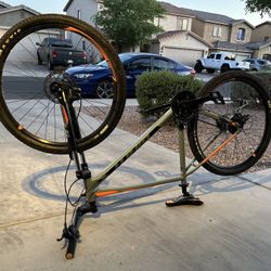 GIANT  XL Talon 3  Bike